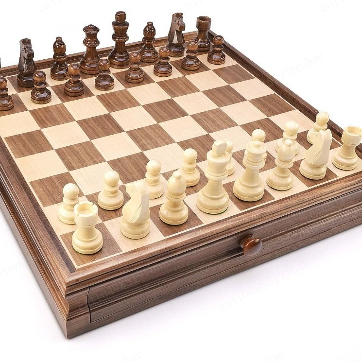 Zestaw do szachów i warcabów z – Chess Set Wooden recenzja i cena